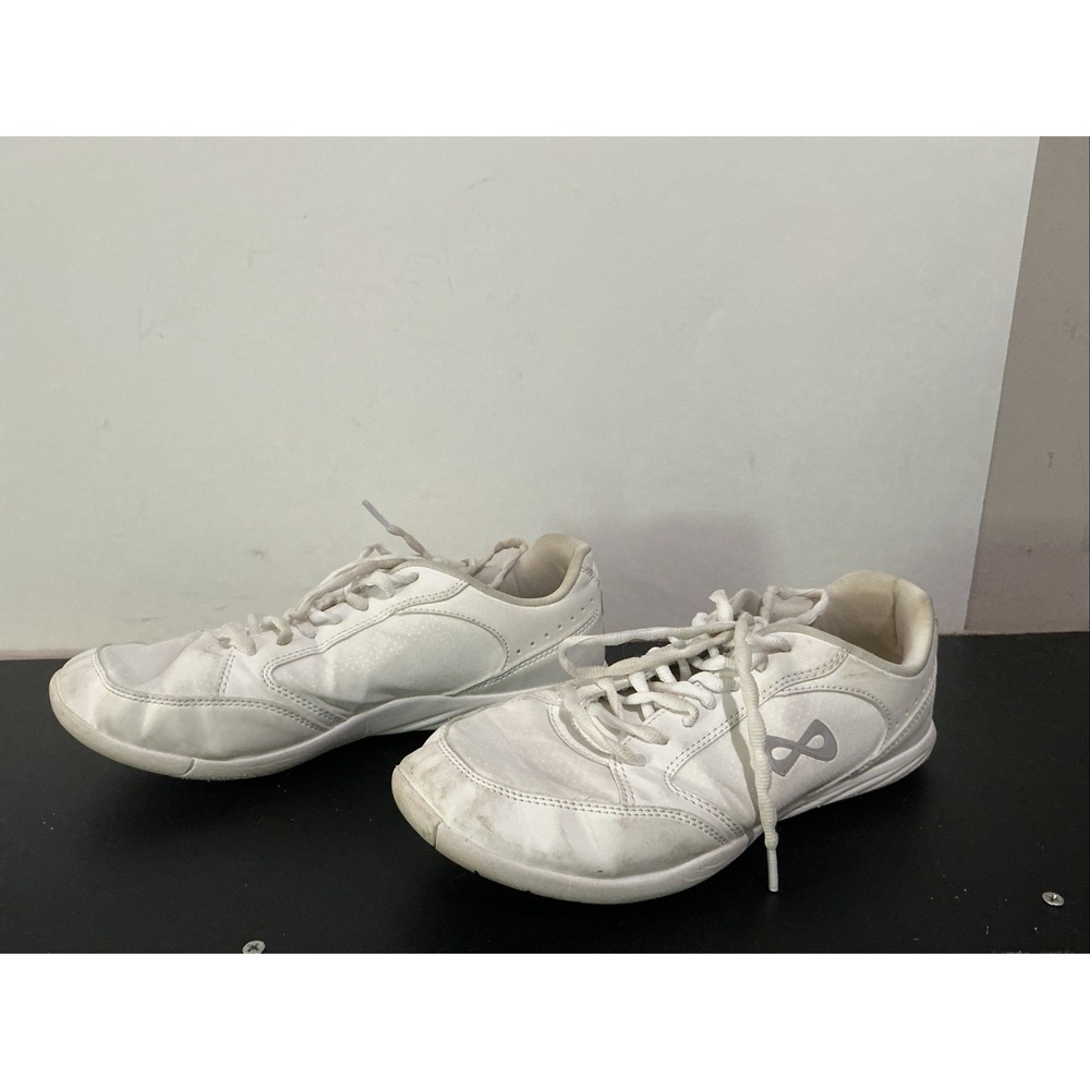 Nfinity Fearless Womens Cheer Shoes White Gray NFS-2023-00 Size 9.5